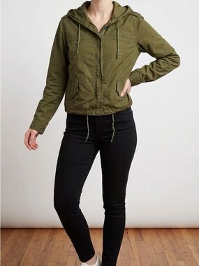 Brandy Melville Olive Green Anorak Bomber Jacket Hooded Zip Made in Italy